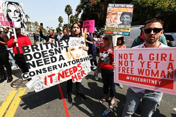 Britney Spears crowd protesting
